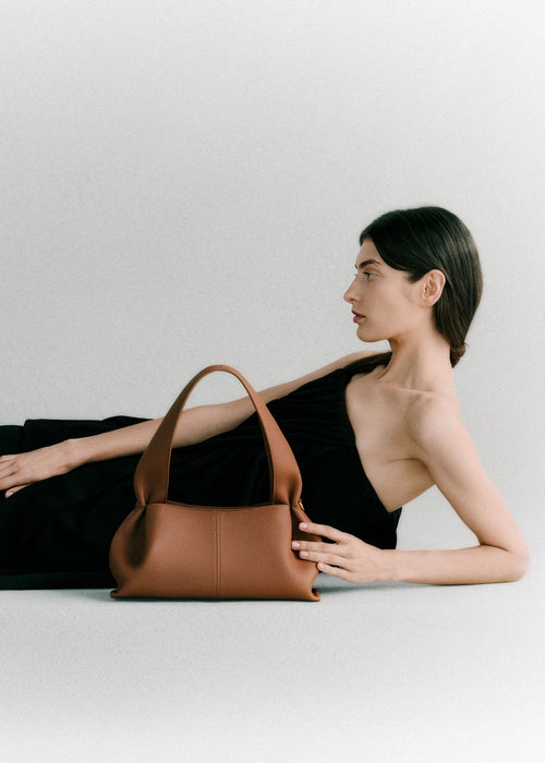 Women’s Handbag Numéro Neuf East-West – Textured Camel | Tia & Diva